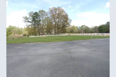 4543 Pleasant Garden Road, Greensboro, NC 27406 - Photo 9