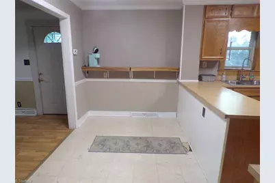 4543 Pleasant Garden Road, Greensboro, NC 27406 - Photo 13