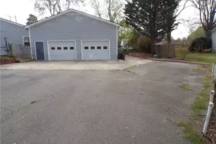 4543 Pleasant Garden Rd, Greensboro, NC 27406 - Photo 41