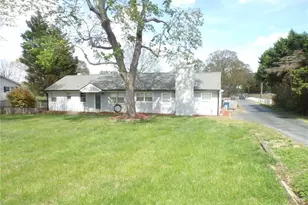 4543 Pleasant Garden Rd, Greensboro, NC 27406 - Photo 43