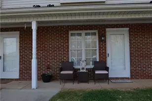 525 Highland Park Dr, Eden, NC 27288 - Photo 1