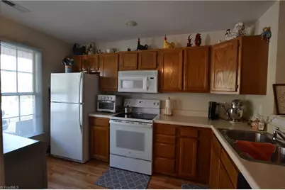 525 Highland Park Drive #H, Eden, NC 27288 - Photo 7