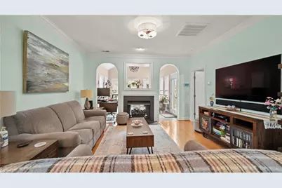 2711 Monticello Court, Burlington, NC 27215 - Photo 9