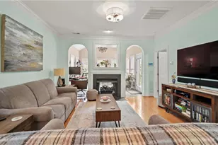 2711 Monticello Ct, Burlington, NC 27215 - Photo 9