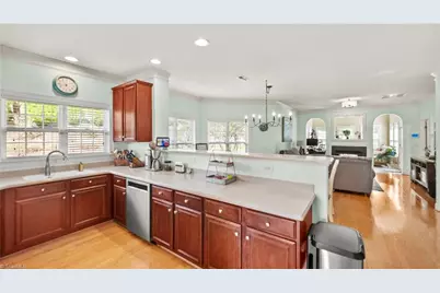 2711 Monticello Court, Burlington, NC 27215 - Photo 5