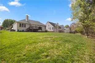 214 Lucas Park Dr, Greensboro, NC 27455 - Photo 29