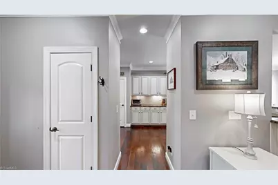 21 Wexford Circle, Thomasville, NC 27360 - Photo 3