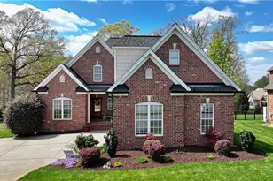 21 Wexford Cir, Thomasville, NC 27360 - Photo 1