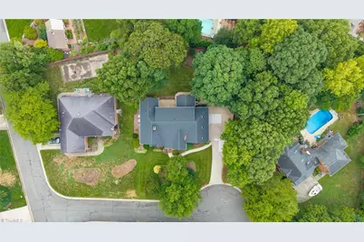 2708 Sturbridge Court, Burlington, NC 27215 - Photo 45