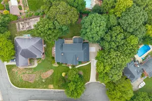 2708 Sturbridge Ct, Burlington, NC 27215 - Photo 45