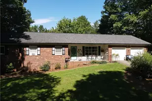 357 Holly Hill St, North Wilkesboro, NC 28659 - Photo 1