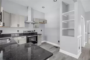 1132 W Green St, Thomasville, NC 27360 - Photo 13