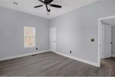 1132 W Green Street, Thomasville, NC 27360 - Photo 25