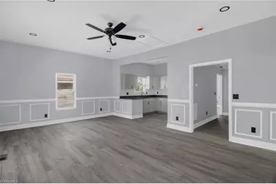 1132 W Green Street, Thomasville, NC 27360 - Photo 7
