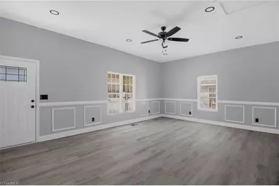 1132 W Green Street, Thomasville, NC 27360 - Photo 9