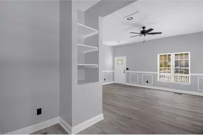 1132 W Green Street, Thomasville, NC 27360 - Photo 17