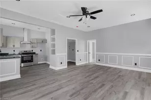 1132 W Green St, Thomasville, NC 27360 - Photo 11