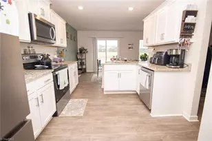 109 Bunting Dr, Lexington, NC 27295 - Photo 9