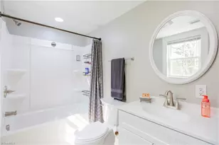 514 Barnes St, Reidsville, NC 27320 - Photo 17