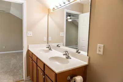 2605 Feather Bend Court, Charlotte, NC 28269 - Photo 19