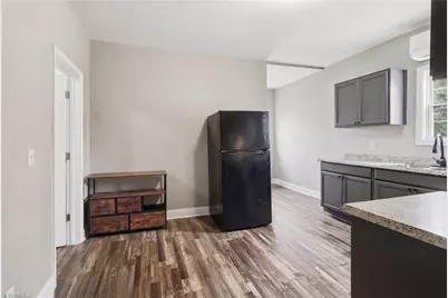 528 N Scales Street, Reidsville, NC 27320 - Photo 15