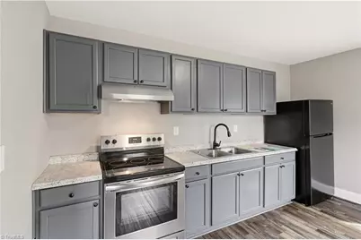 528 N Scales Street, Reidsville, NC 27320 - Photo 25