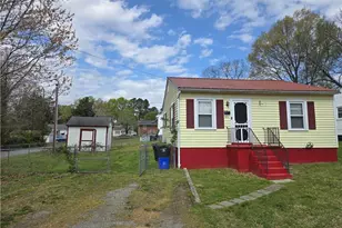 315 Coble St, Burlington, NC 27217 - Photo 1