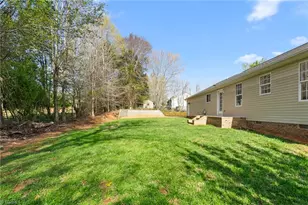 2506 Megan Dr, Ramseur, NC 27316 - Photo 37