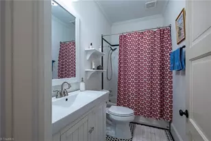 1223 Hawthorne Rd, Winston-Salem, NC 27103 - Photo 31