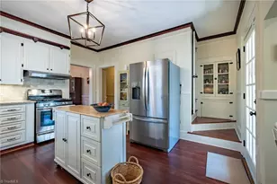 1223 Hawthorne Rd, Winston-Salem, NC 27103 - Photo 21