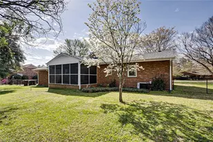 5610 Greenlee Rd, Greensboro, NC 27410 - Photo 9