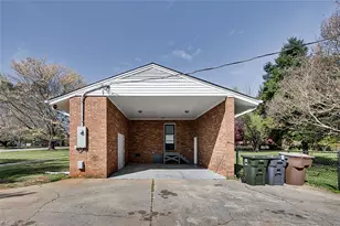 5610 Greenlee Rd, Greensboro, NC 27410 - Photo 7