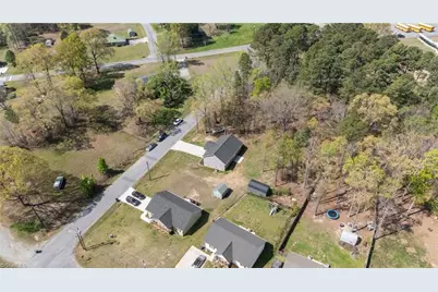 1822 Woodsway Drive, Thomasville, NC 27360 - Photo 37