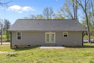 1822 Woodsway Dr, Thomasville, NC 27360 - Photo 27