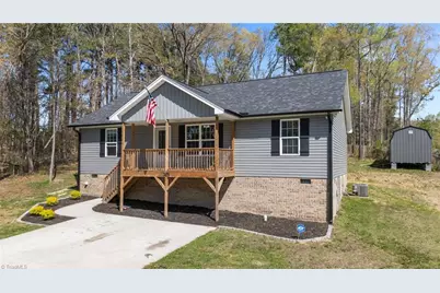 1822 Woodsway Drive, Thomasville, NC 27360 - Photo 31