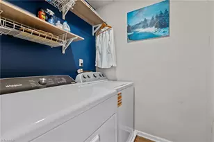 1611 Maple Ridge Ct, Greensboro, NC 27455 - Photo 17