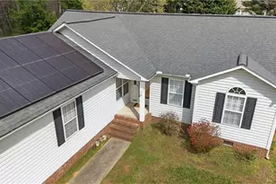 11 Oak Meadow Ln, Thomasville, NC 27360 - Photo 3