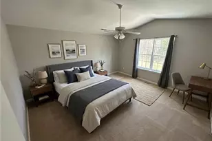 1138 Waterlyn Dr, Greensboro, NC 27405 - Photo 9