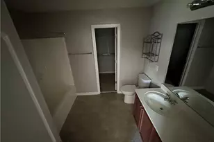 1138 Waterlyn Dr, Greensboro, NC 27405 - Photo 7