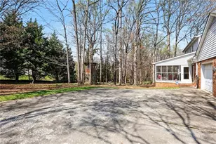 217 Greenlawn Dr, Kernersville, NC 27284 - Photo 25