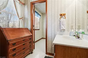 217 Greenlawn Dr, Kernersville, NC 27284 - Photo 17