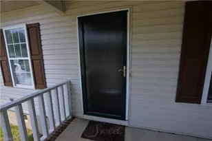 1715 Rainbow Dr, Greensboro, NC 27403 - Photo 7