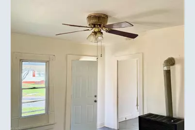 1202 S Elm Street, High Point, NC 27360 - Photo 7