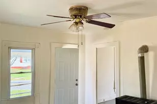 1202 S Elm St, High Point, NC 27360 - Photo 7