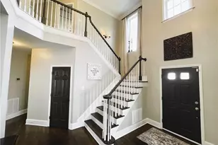 6050 Charring Dr, Kernersville, NC 27284 - Photo 5