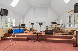 300 N Bridge St, Elkin, NC 28621 - Photo 7