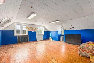 300 N Bridge St, Elkin, NC 28621 - Photo 21