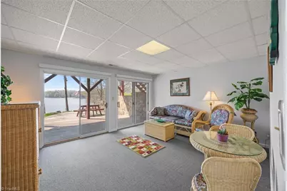 435 Lake Drive 10, Lexington, NC 27292 - Photo 27