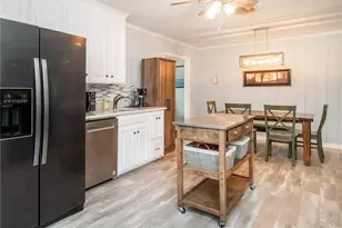 1219 Warwick Dr, Burlington, NC 27215 - Photo 11