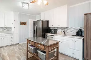 1219 Warwick Dr, Burlington, NC 27215 - Photo 13